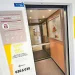 Kyriad Eco - Marne-la-vallee 2* 圣提波德斯