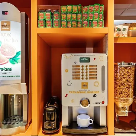 Premiere Classe Marne La Vallee - Thibault Des Vignes 2* Saint-Thibault-des-Vignes