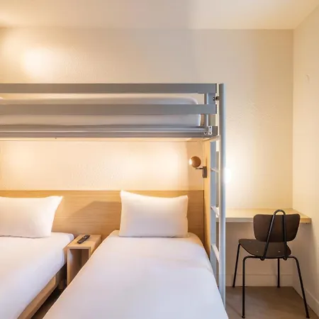 酒店 Kyriad Eco - Marne-la-vallee 圣提波德斯