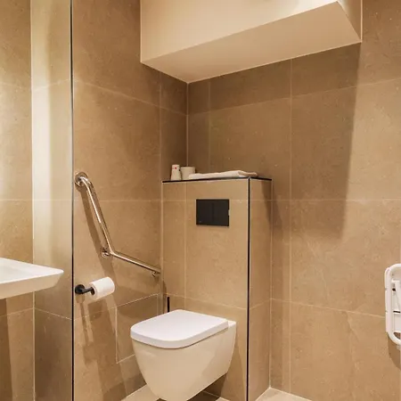 Kyriad Eco - Marne-la-vallee