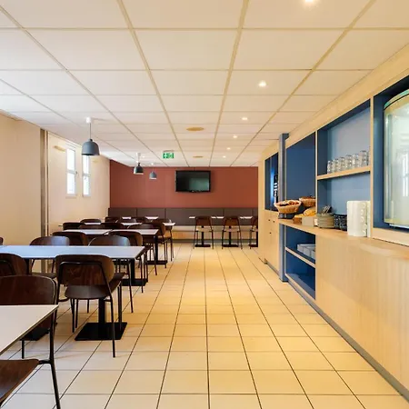 Kyriad Eco - Marne-la-vallee 2*