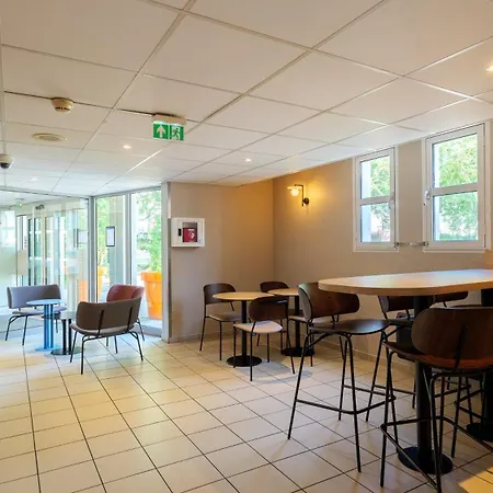 Kyriad Eco - Marne-la-vallee 2* Saint-Thibault-des-Vignes