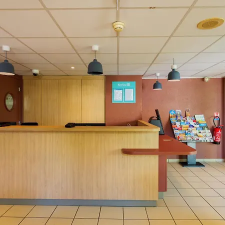 酒店 Kyriad Eco - Marne-la-vallee 圣提波德斯