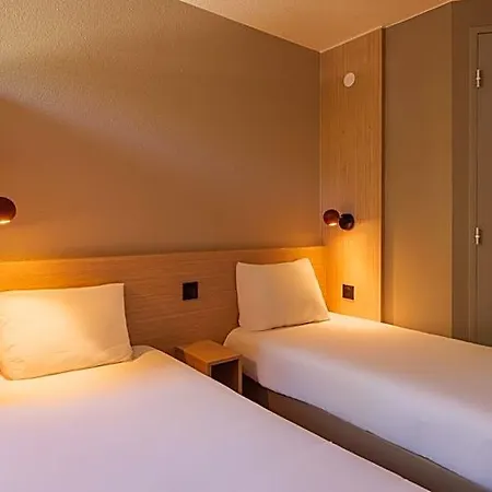 酒店 Kyriad Eco - Marne-la-vallee 圣提波德斯