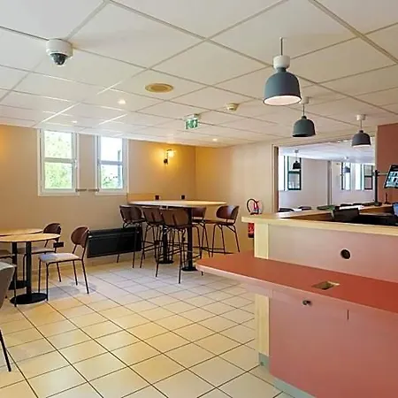 Kyriad Eco - Marne-la-vallee 圣提波德斯