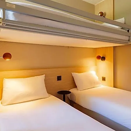 酒店 Kyriad Eco - Marne-la-vallee 圣提波德斯
