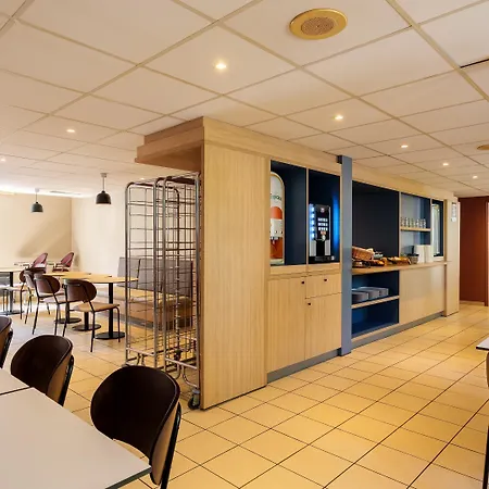 Kyriad Eco - Marne-la-vallee 酒店