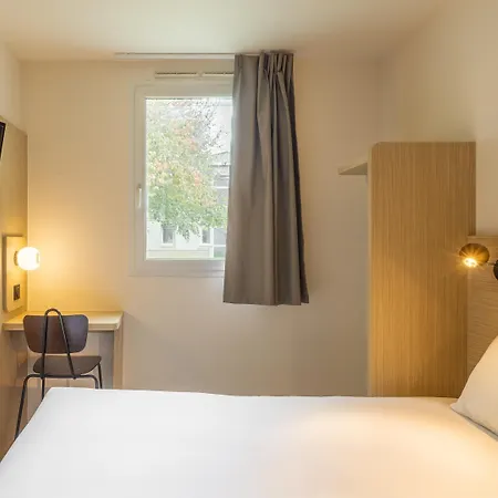 Kyriad Eco - Marne-la-vallee