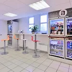 Hotel Kyriad Eco - Marne-la-vallee Saint-Thibault-des-Vignes