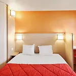 Hotel Kyriad Eco - Marne-la-vallee 2*