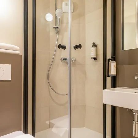 Hotel Kyriad Eco - Marne-la-vallee