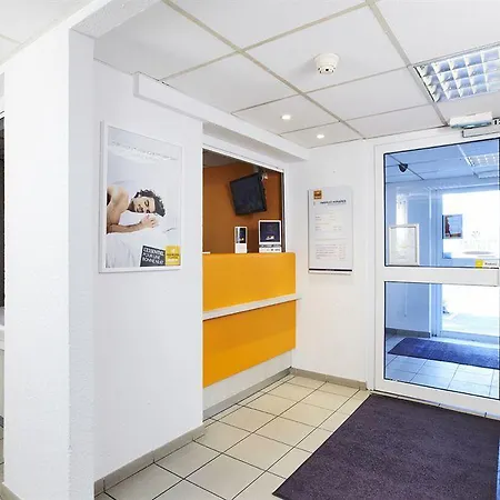 Hotel Kyriad Eco - Marne-la-vallee